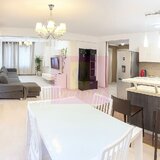 Apartament spectaculos cu 3 camere si 100 mp de terase – Pipera | Erou